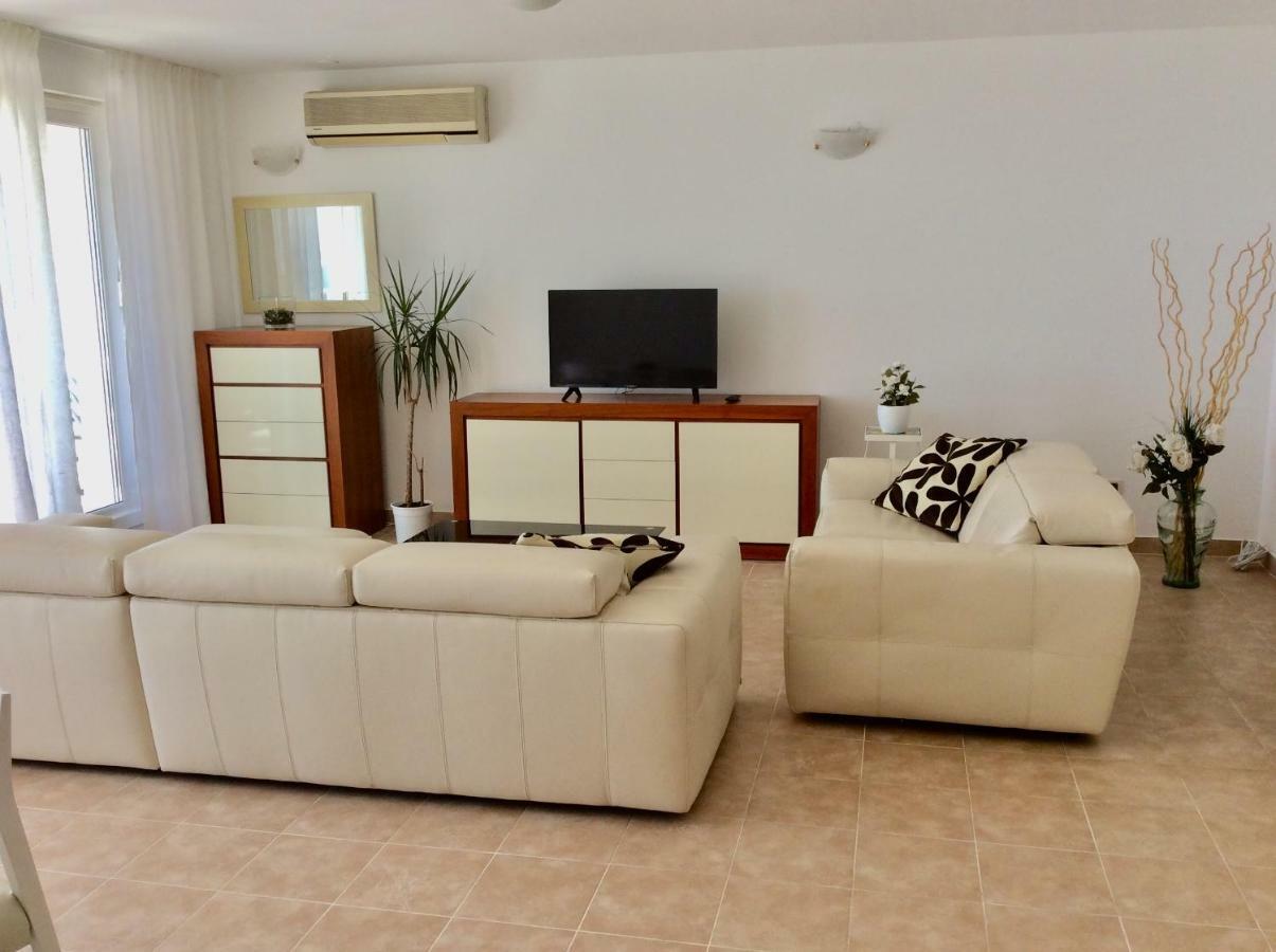 Beach Apartment Lux View Split Buitenkant foto