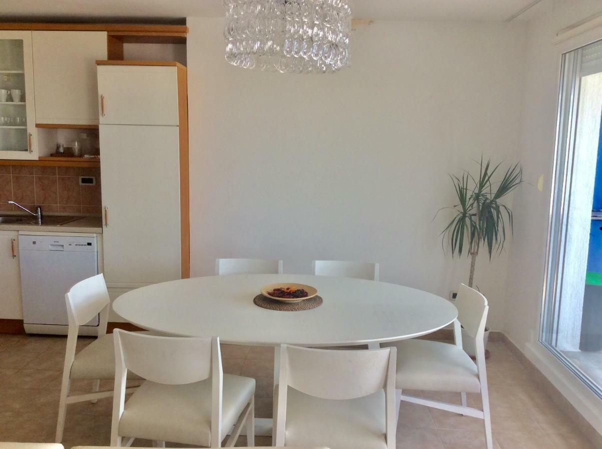 Beach Apartment Lux View Split Buitenkant foto
